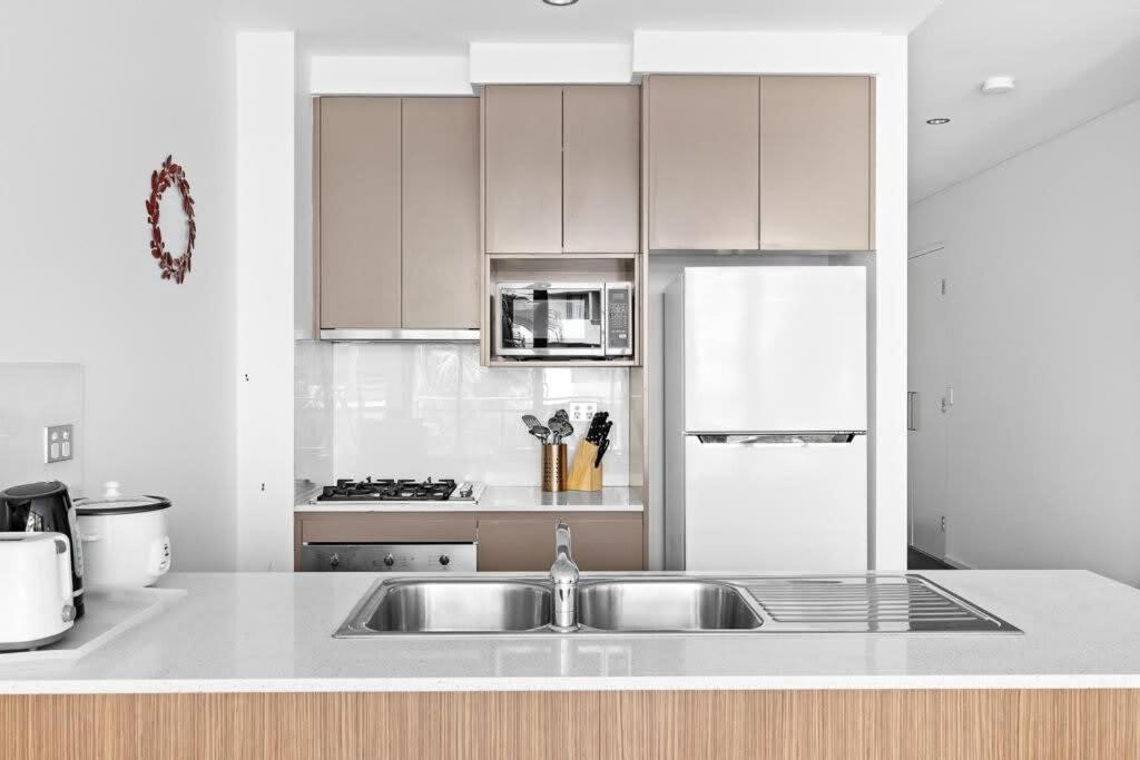 2br In Strathfield Sleeps 6 Apartment Sydney